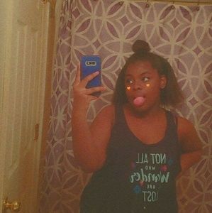 Meet your Posher, Jazmine